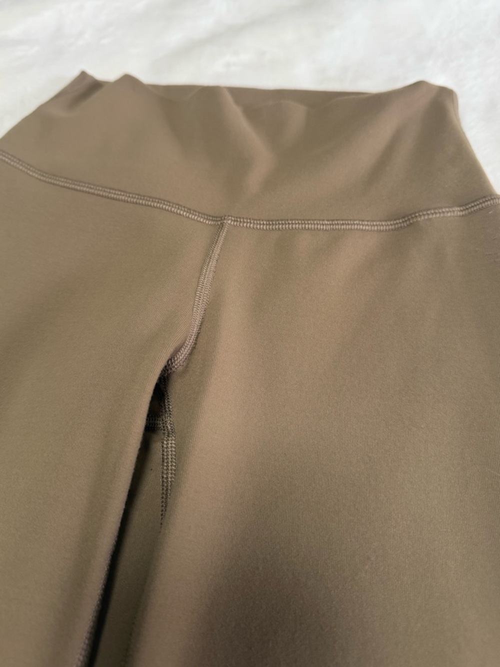 LULULEMON TNA High Waist Leggings Flared Olive Brown Size XS EUC - Picture 4 of 13
